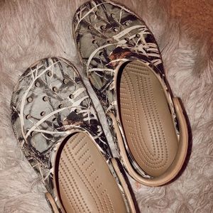 Camouflage Crocs
